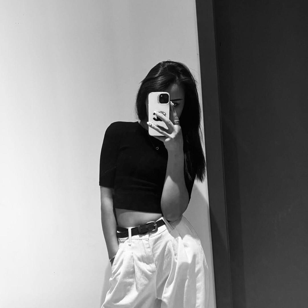 Naᴗaᥫᩣ🖤