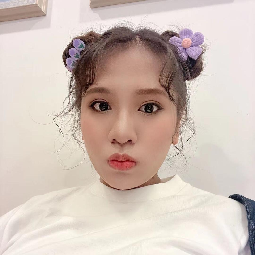 莹崽崽的小华子