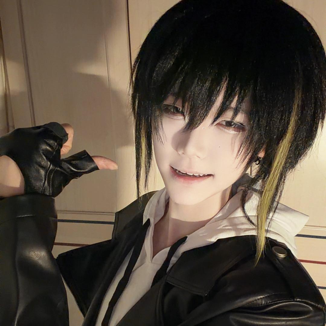 许酒写诗趁尽欢