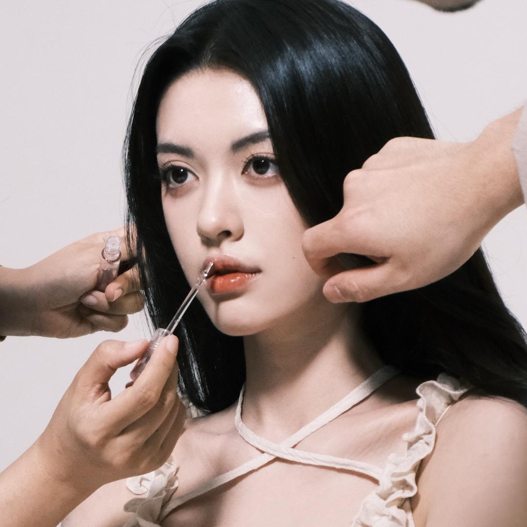 胡艺严Eva