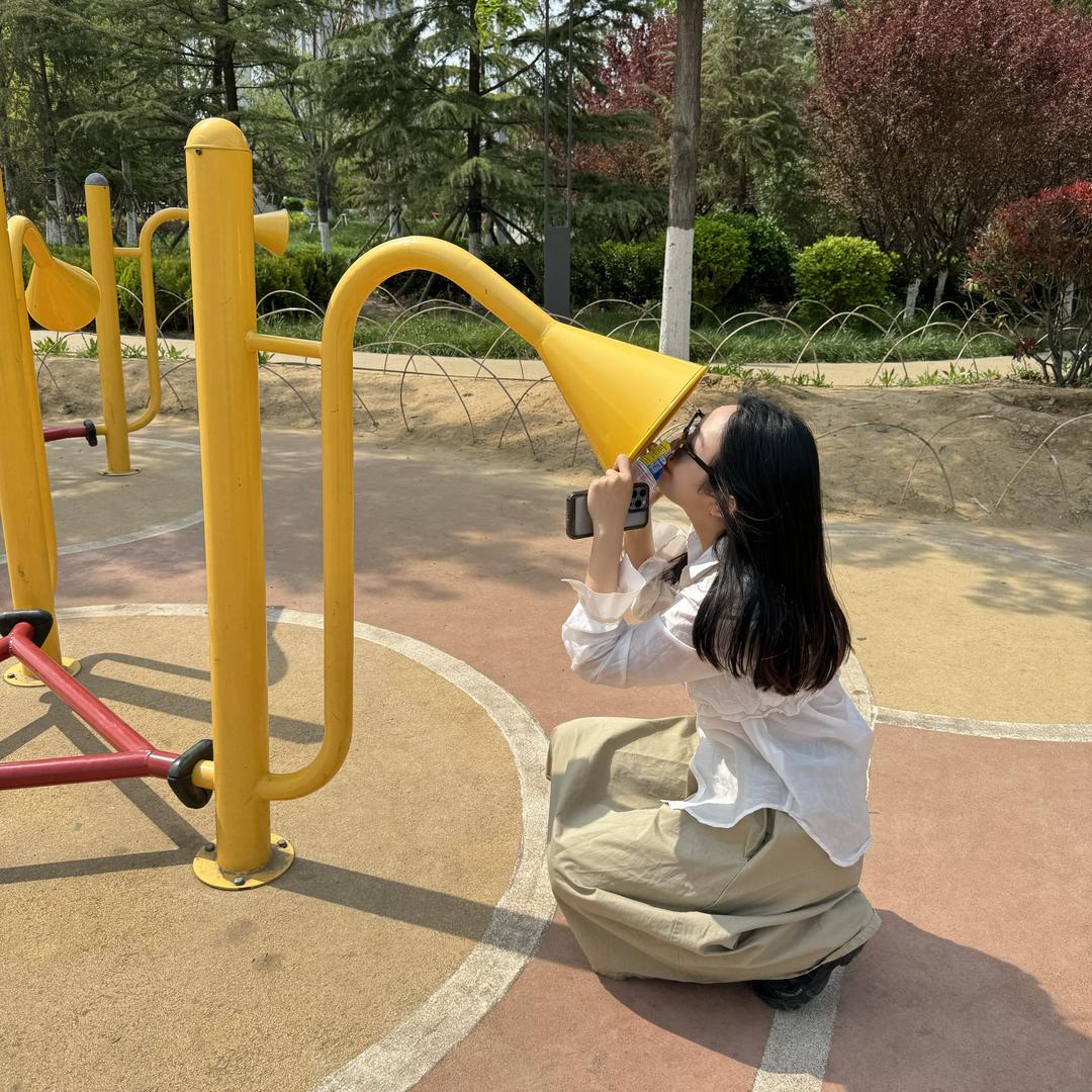是周周吖～