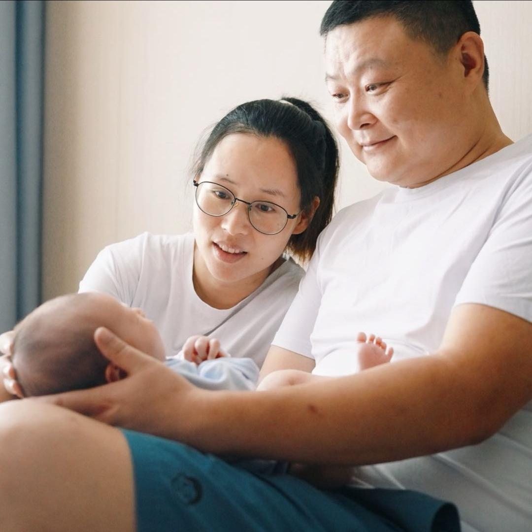 莫文静未来要发光