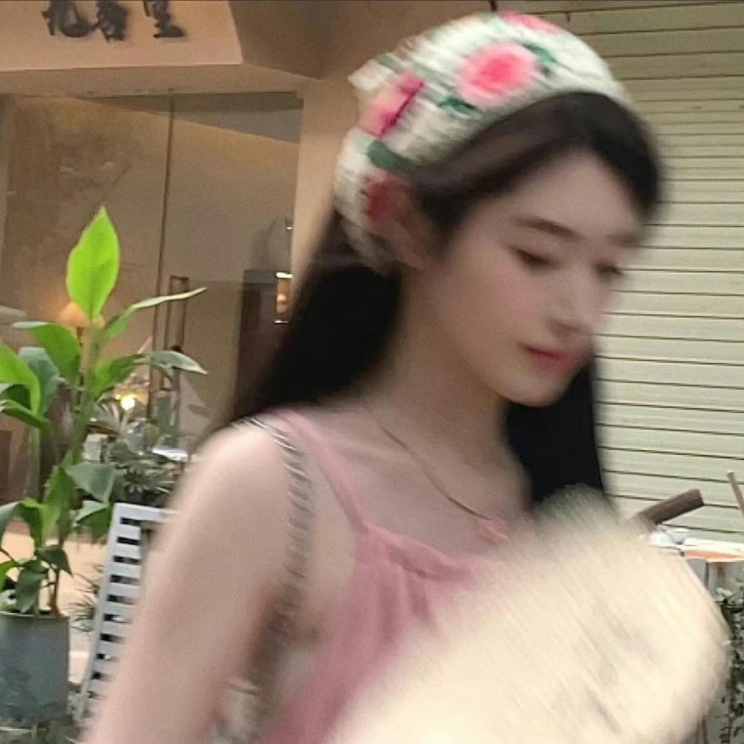 𝙍𝙖𝙞𝙣𝙮.