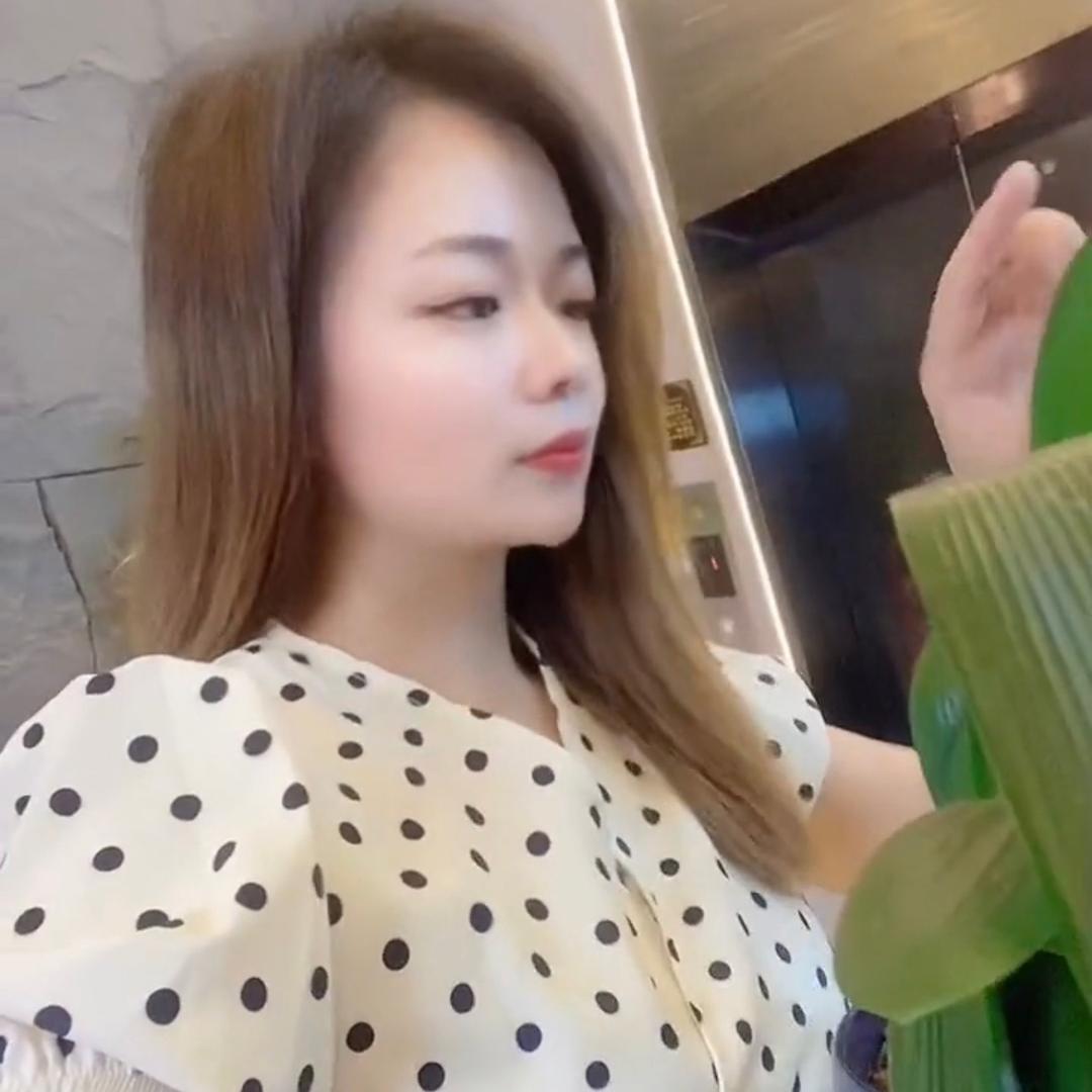 娜娜