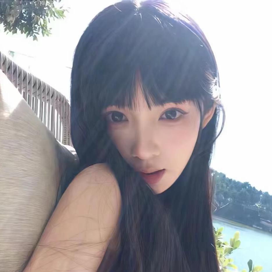 滕欢.