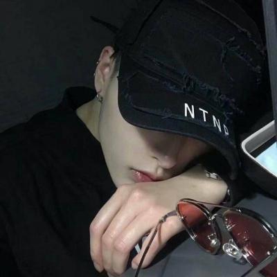 💋Aurevoir、「小伙」