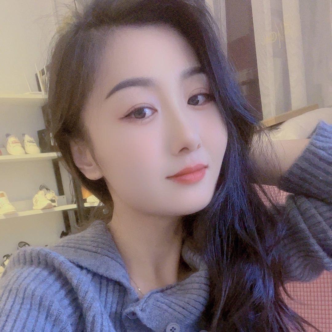 衣人风尚服装店