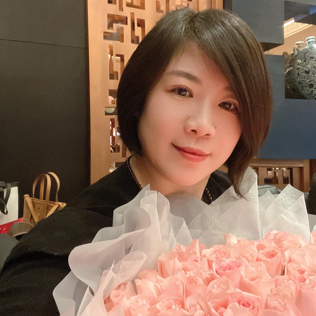 武汉养发一姐～邓丽君