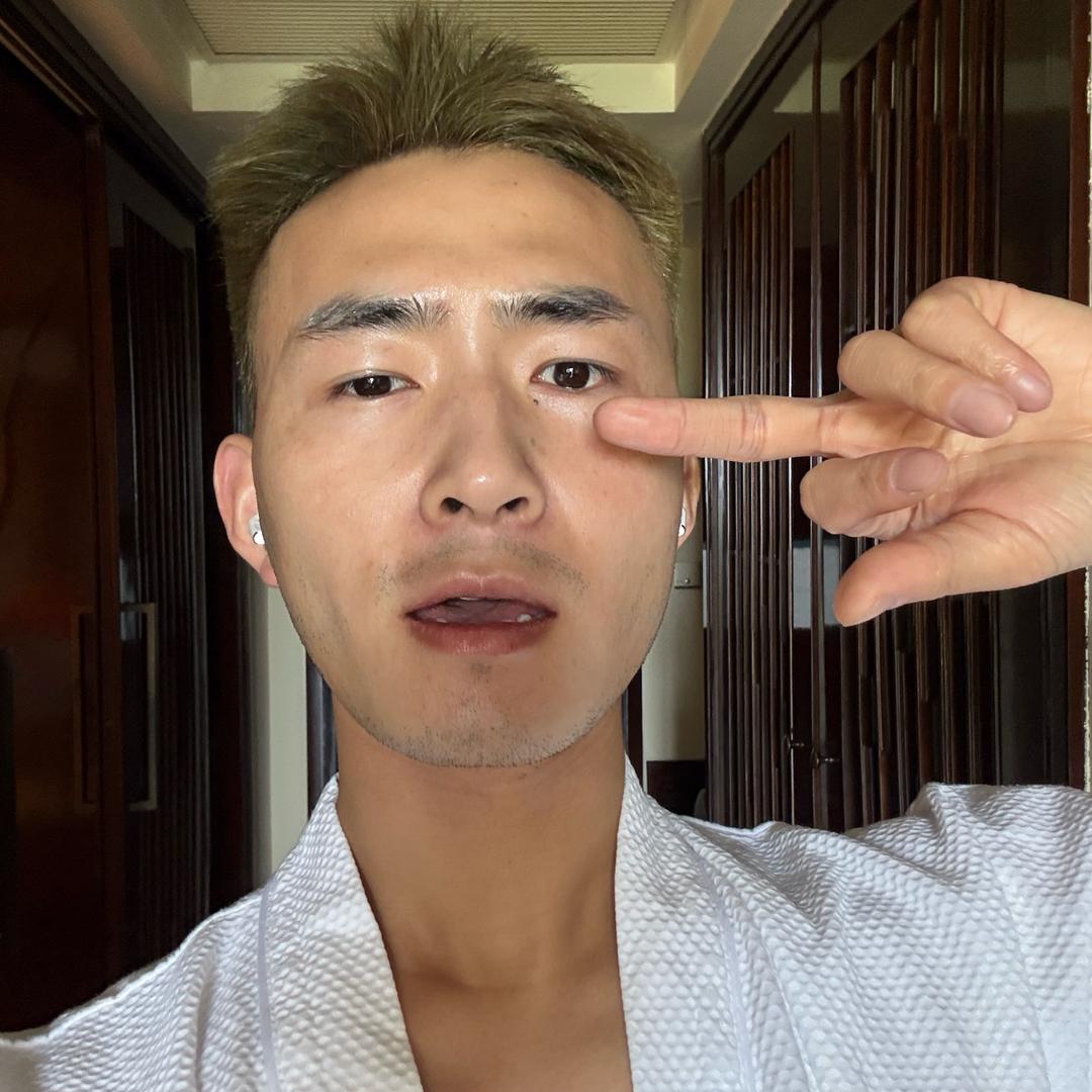 在逃大厨