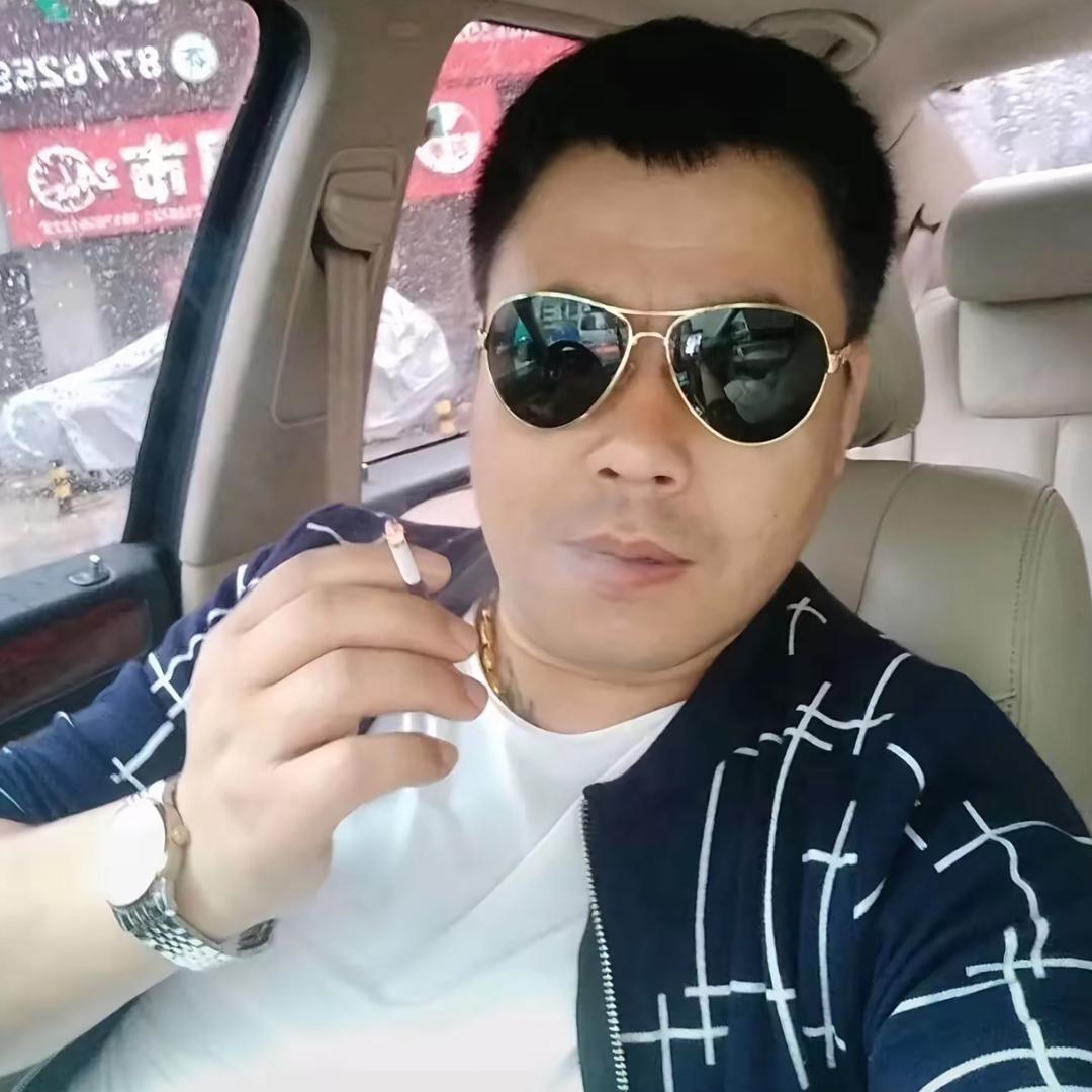 ༀ꧁꫞花开富贵红红火火