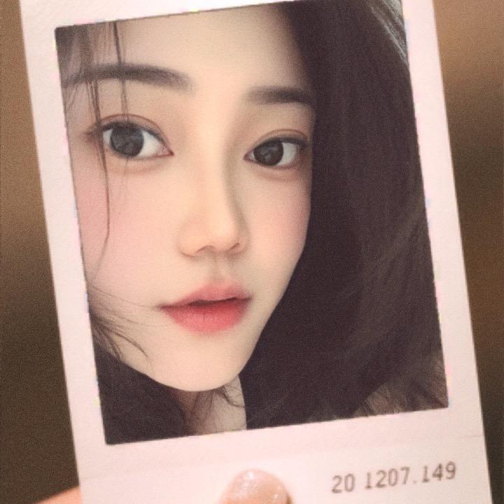 Wanᴗg·王小姐ᰔ