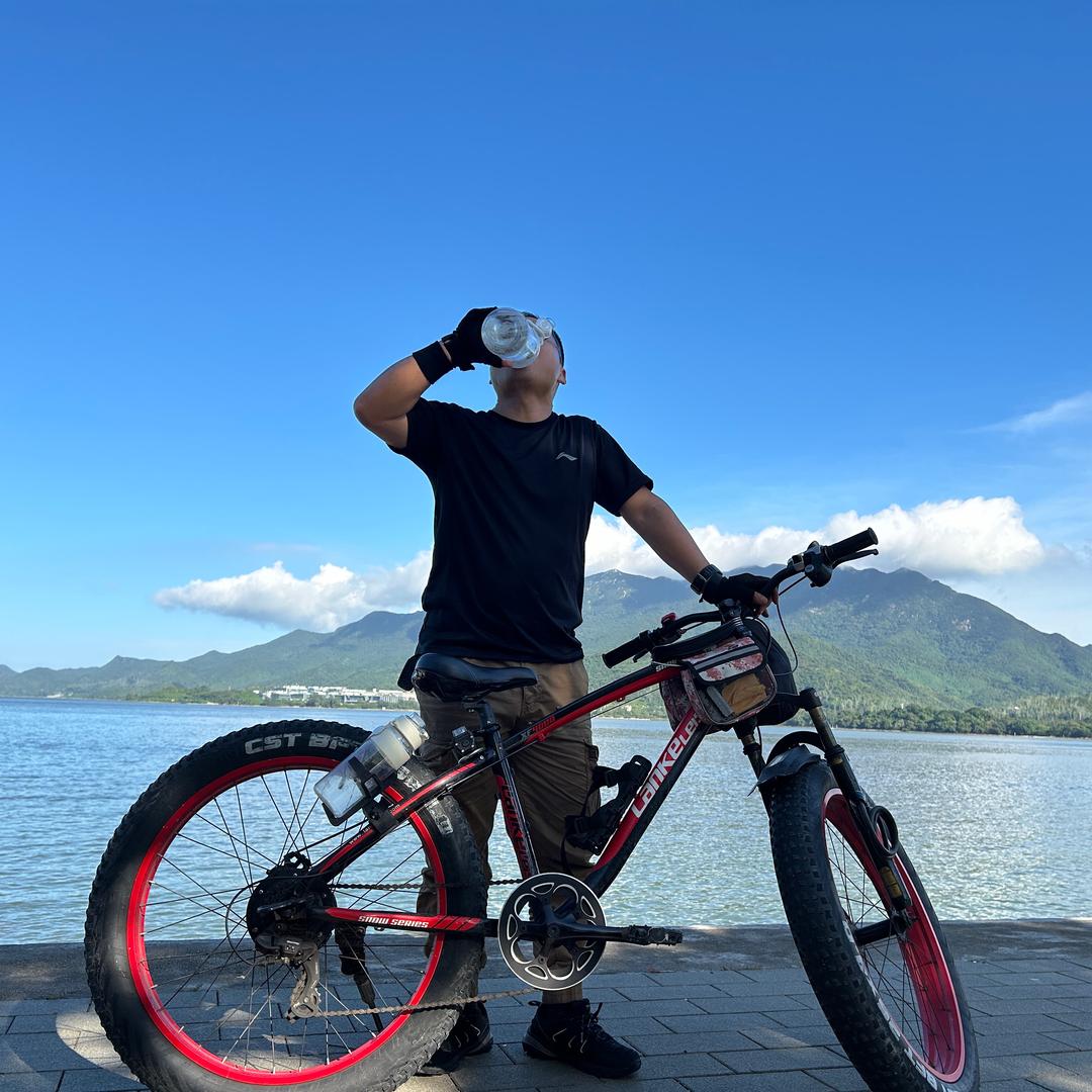 軍哥♥️爱夜骑🚲