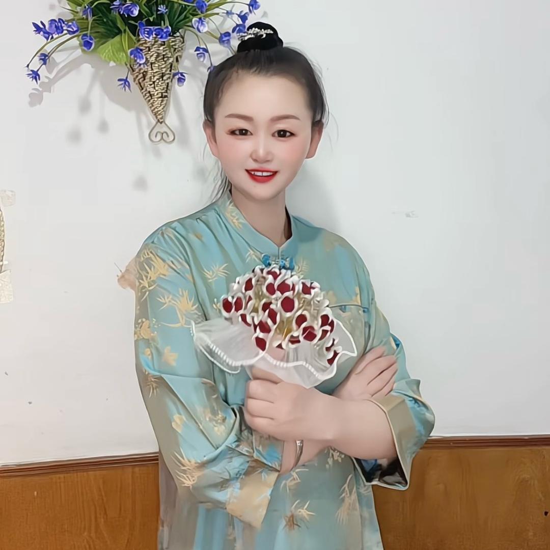 李勤