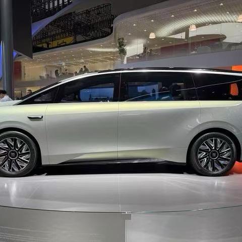 小诺说车-如恒浩