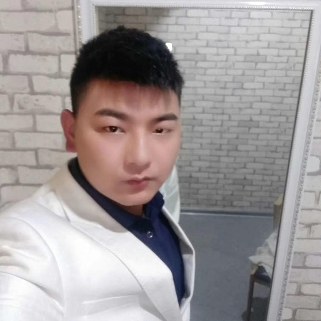 祥康酒厂忠忠鉴酒。喝真正纯粮