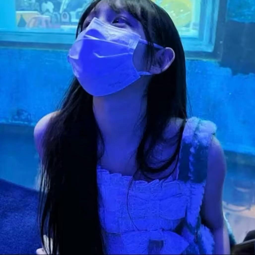 雾岛董香.