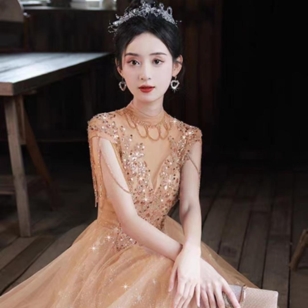 梦婉服饰店