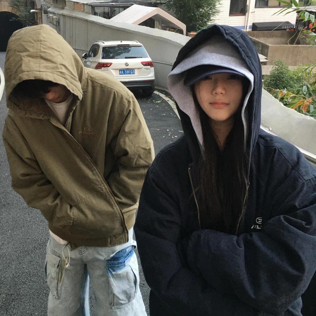 小睿.