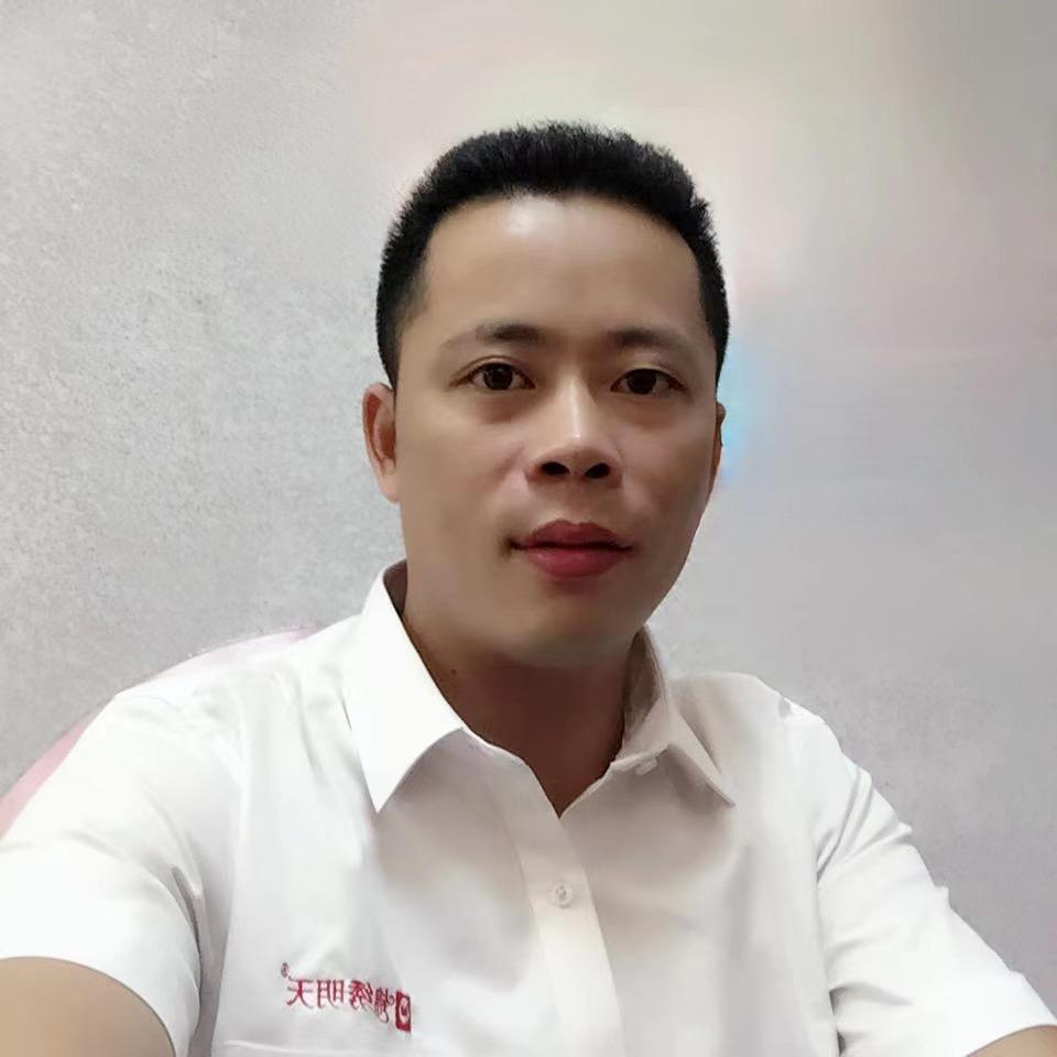 湛江市赤坎区锦华中天建材商行吊顶亨哥