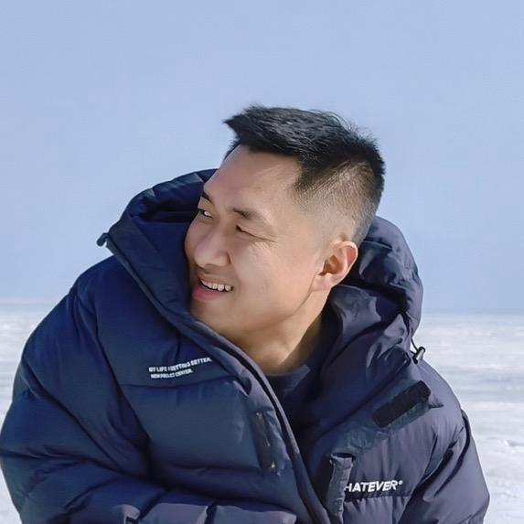 高健‍