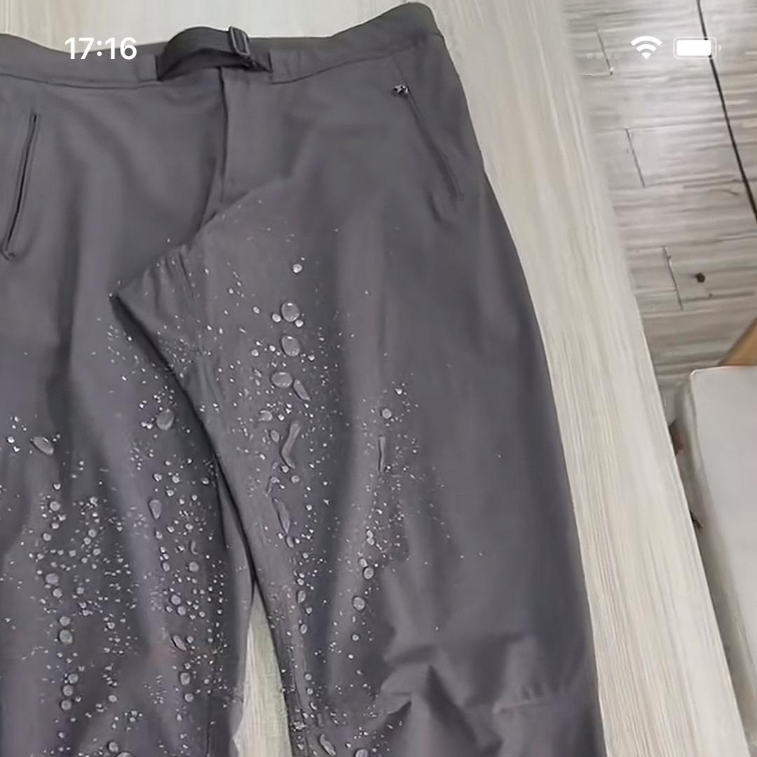 灿赞服装厂4号店