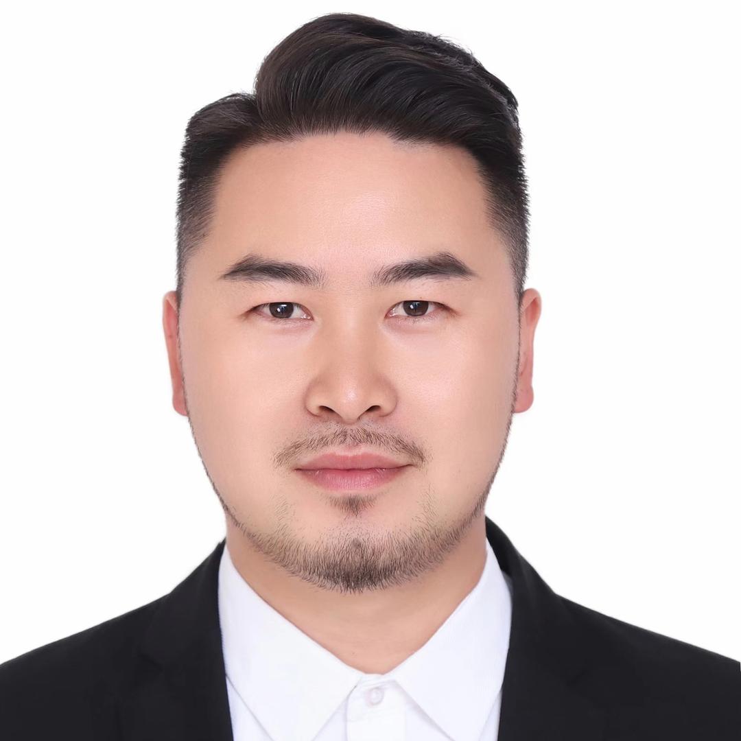 维诚  刘同学