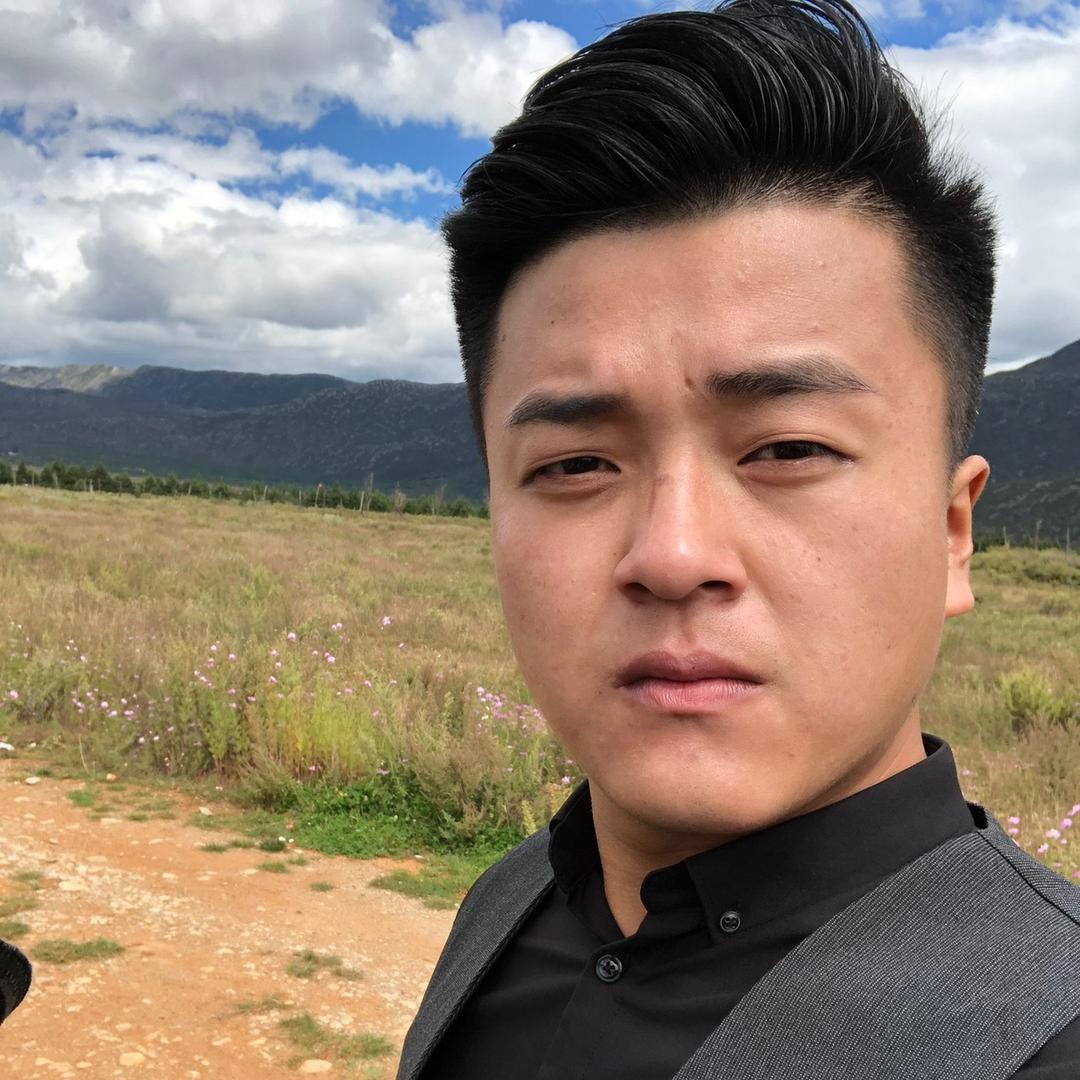 张嘉文～二手叉车！