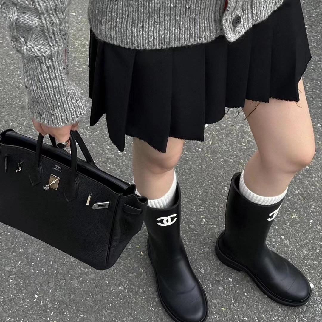 殊含是你姐