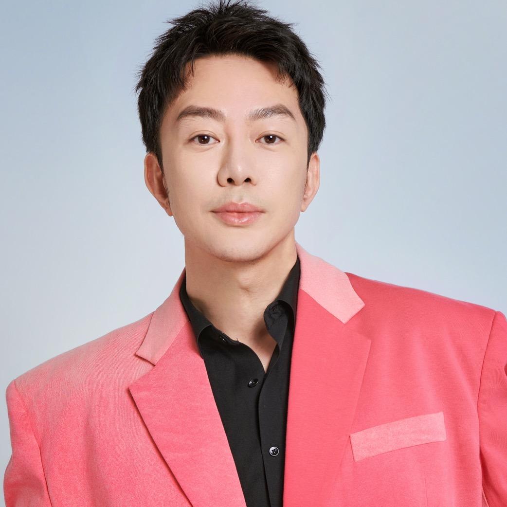 王浩钧✅钻研美容小王哥哥（橱窗营业）@抖音