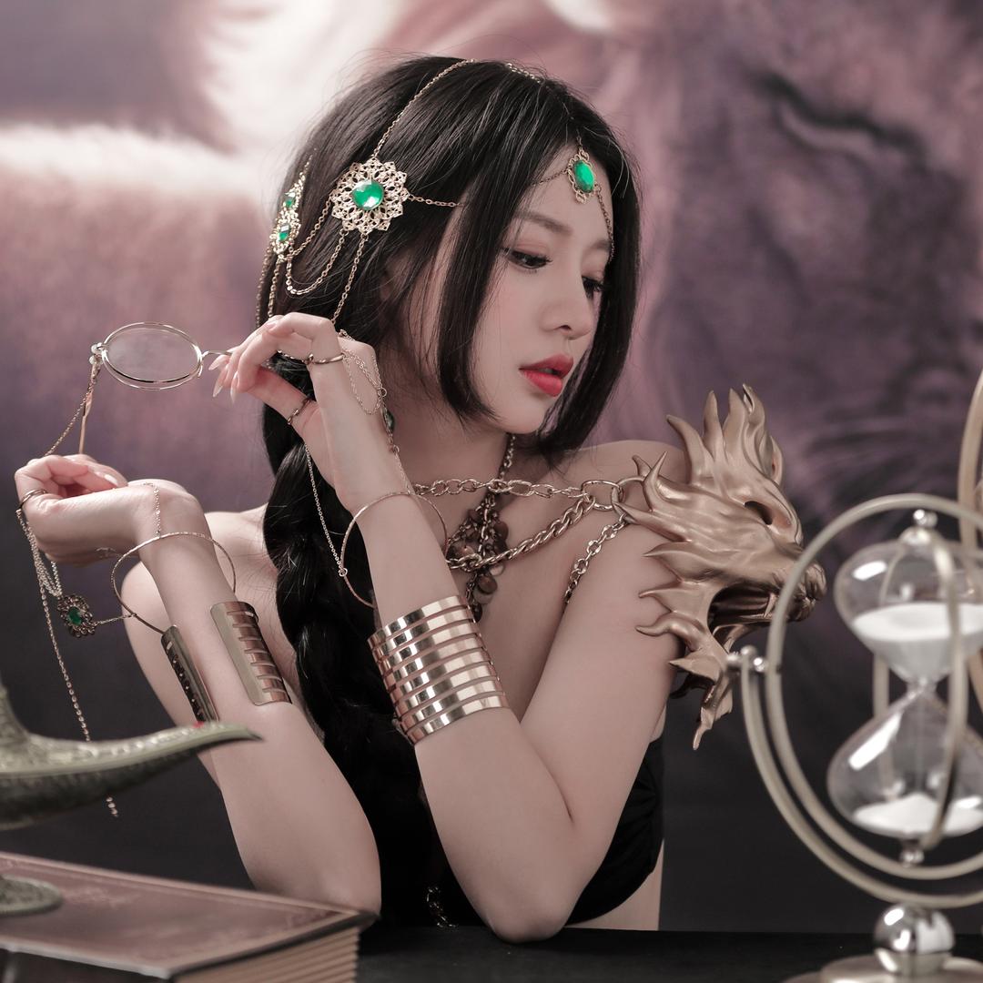 GALAKUIN翃麓专卖店晶晶
