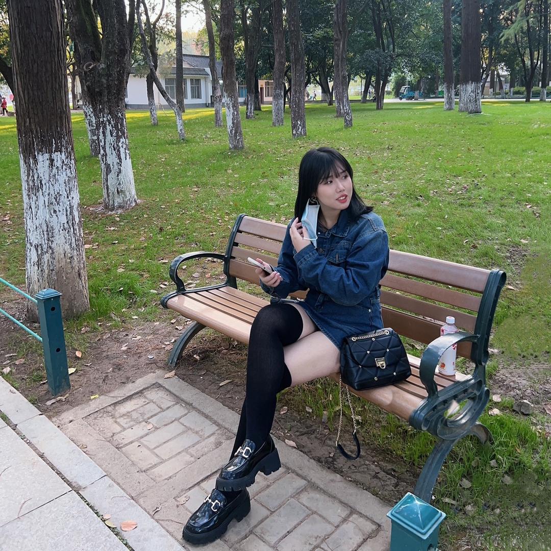 莓莓睫假日•中式美睫💫
