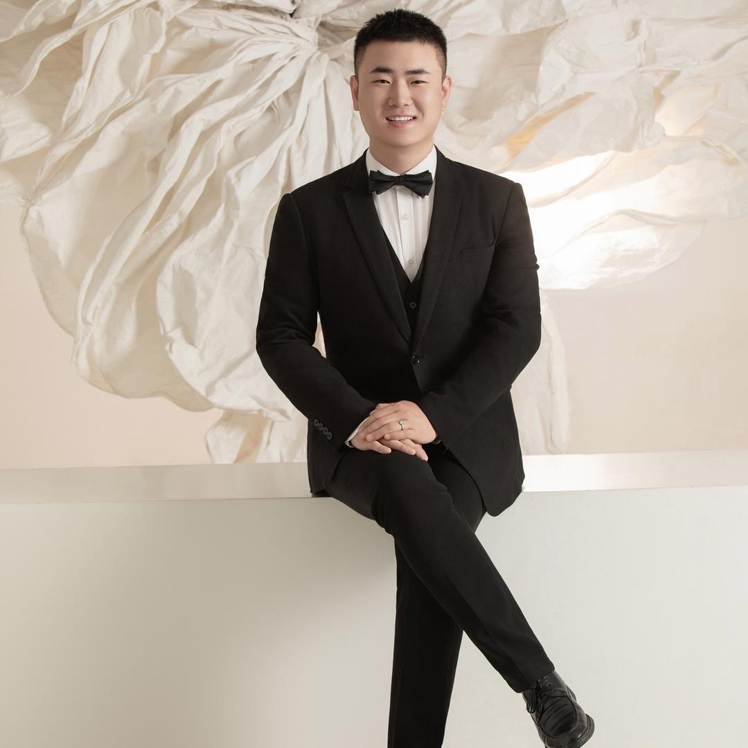 爱笑的男人👨