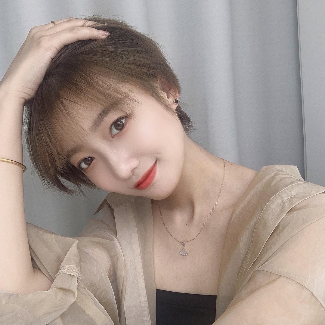 左佩奇、