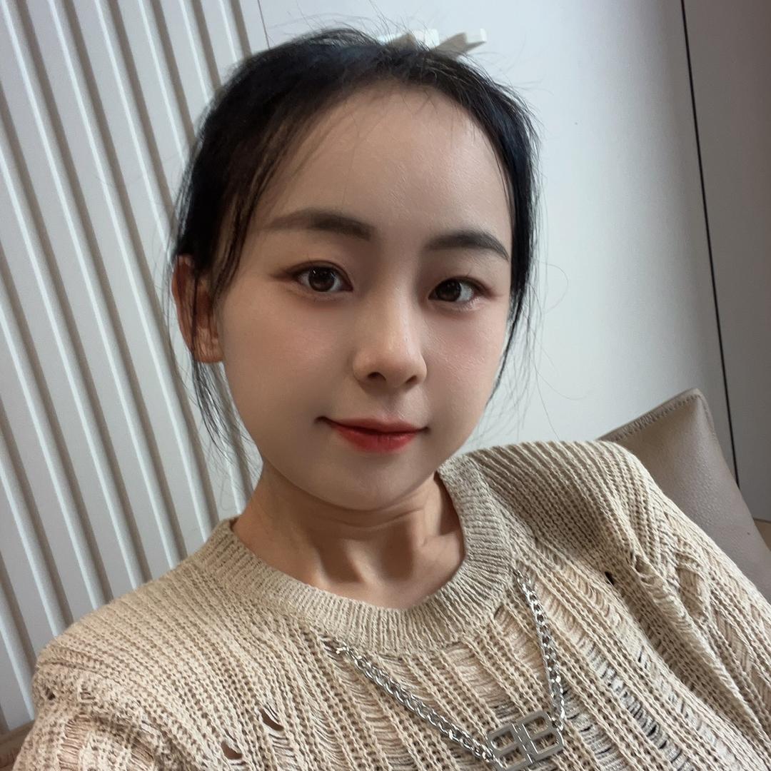 蕊蕊啦啦啦