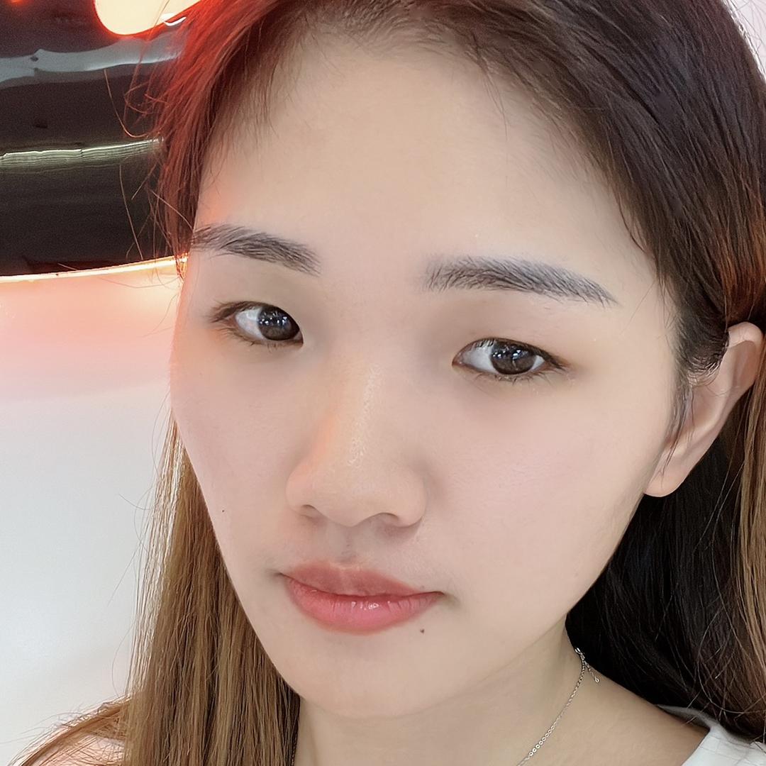 阿华 $
