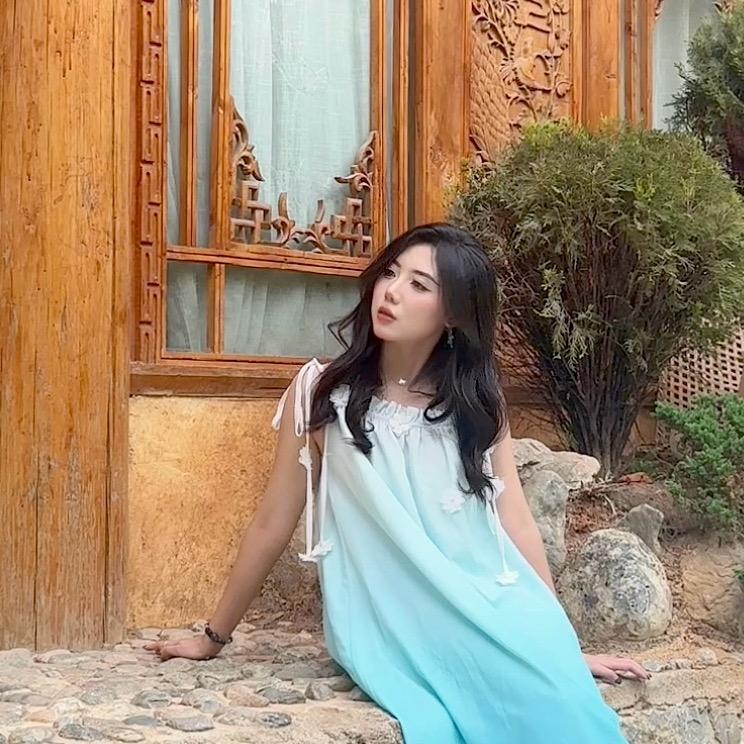 酷酷的文阿(西瓜与花）