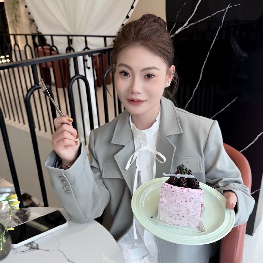 AYVF不晚·STUDIO女装