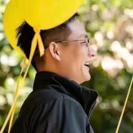 嘉兴泰狼农产品有限公司产地验果师手挑榴莲