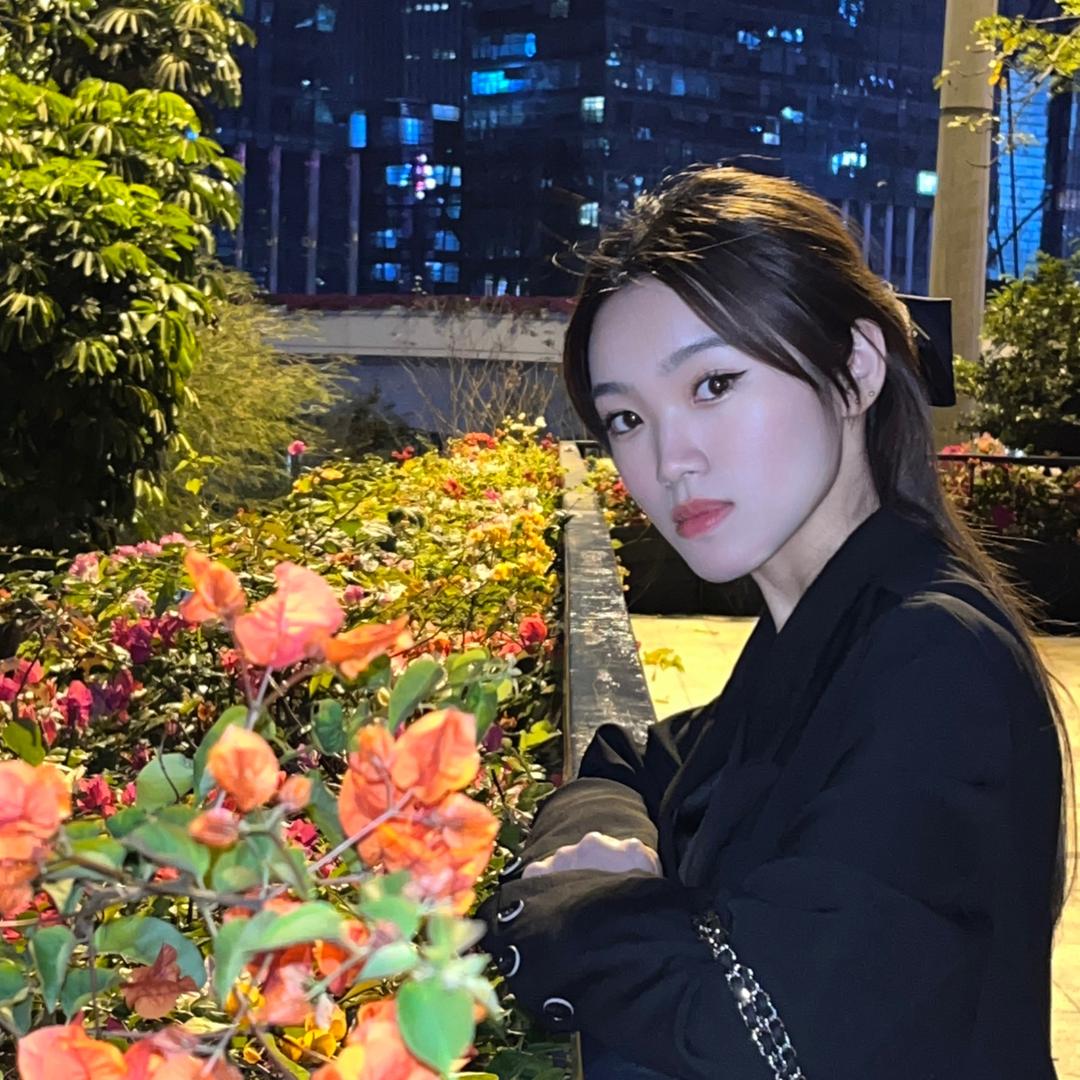 不是小美
