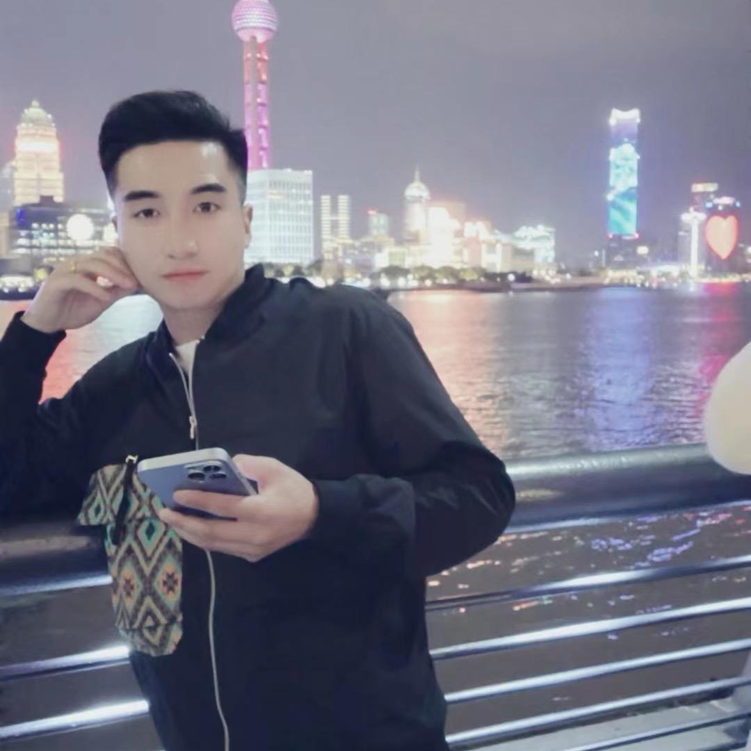 李君浩