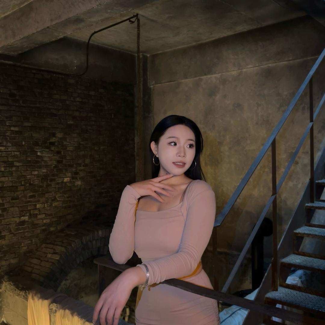 山歌小四月🦄