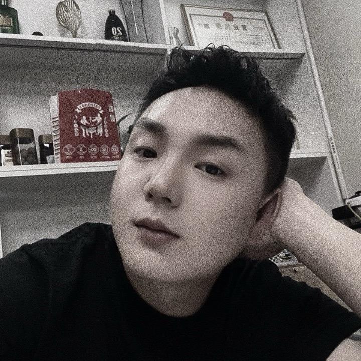 Mrེ    王先生🌚