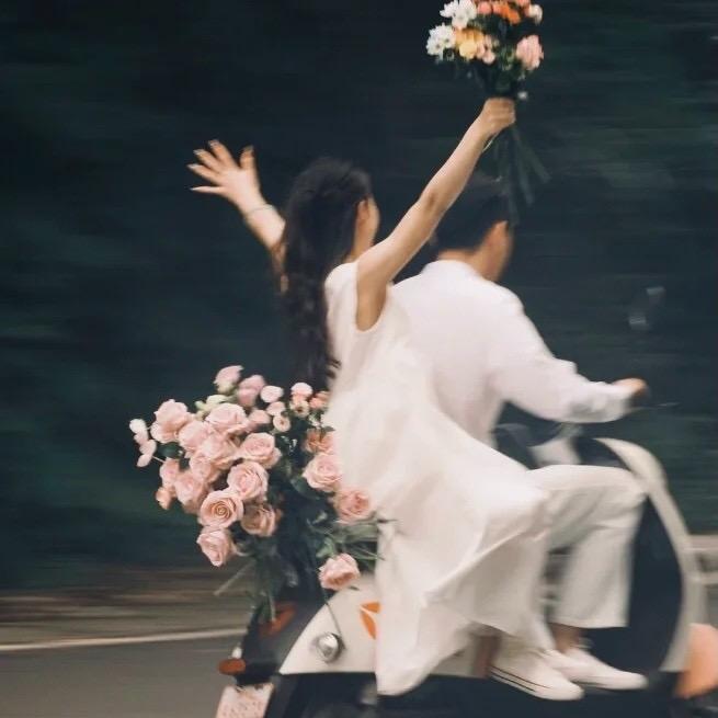 瑞 瑞_