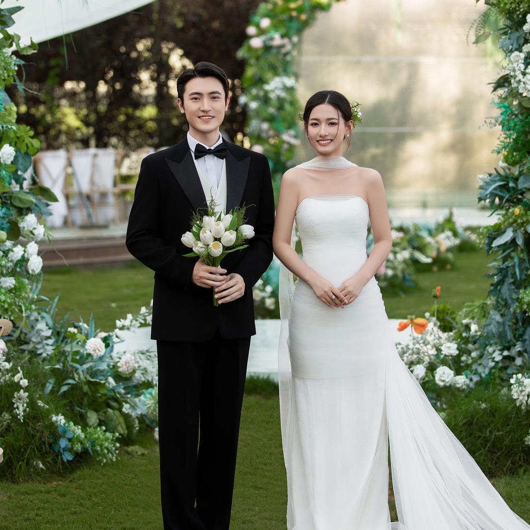 SUHE苏禾纪婚纱摄影小苏