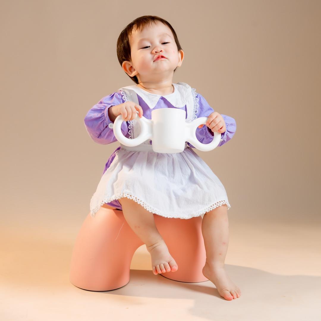 向钱看、向厚赚