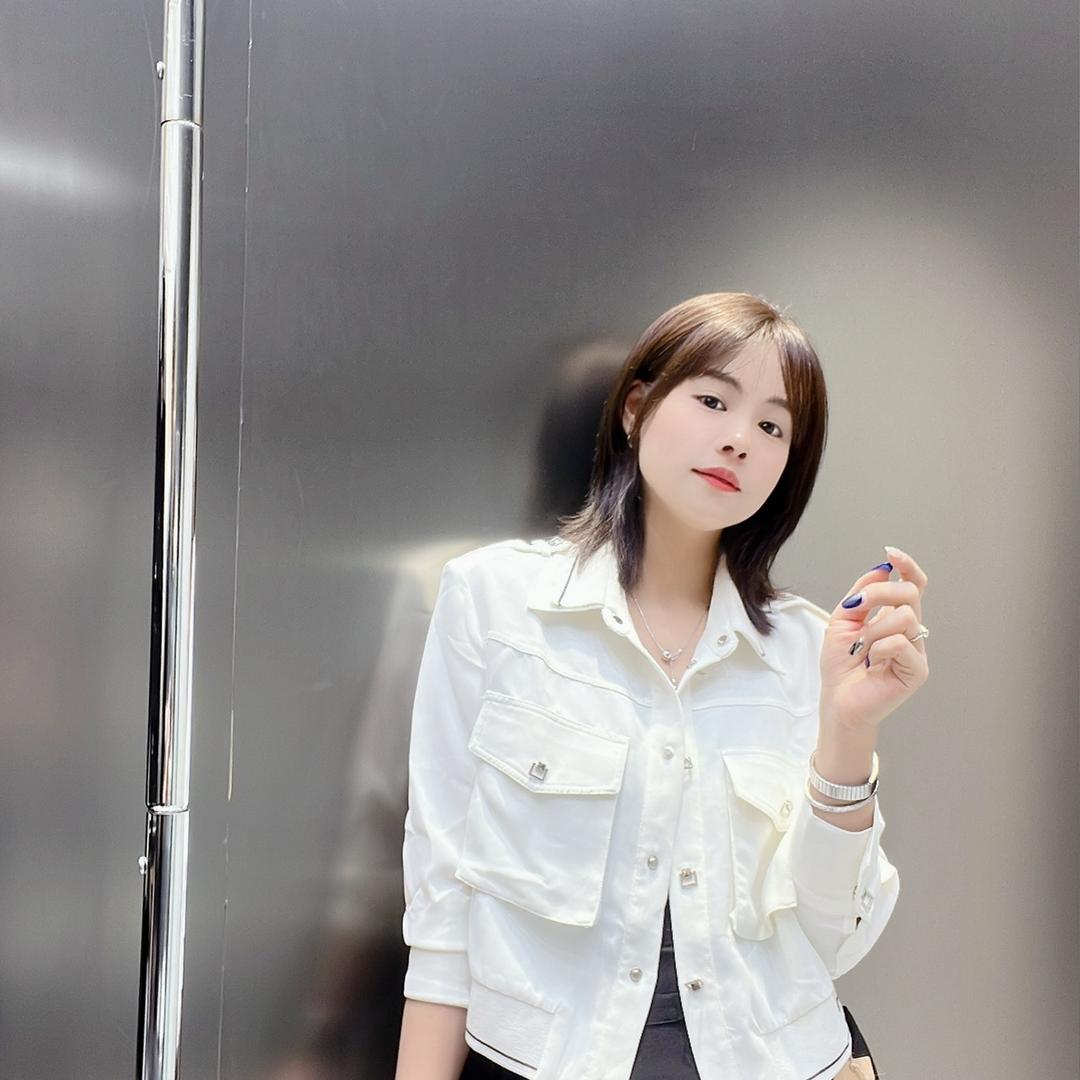 Beige178