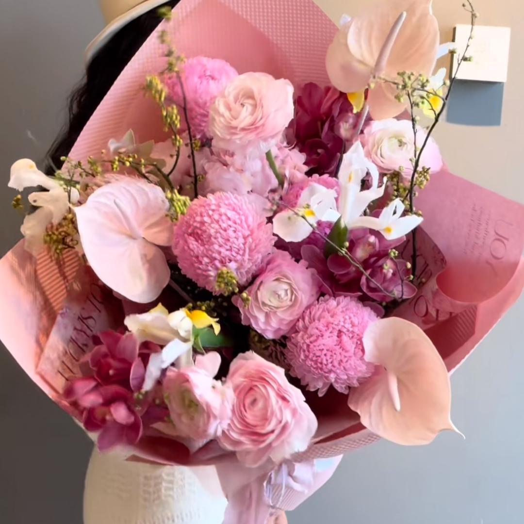 青年人的小朋友