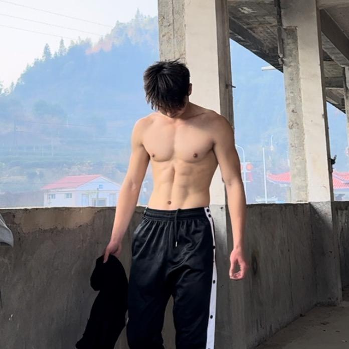 自律小肖