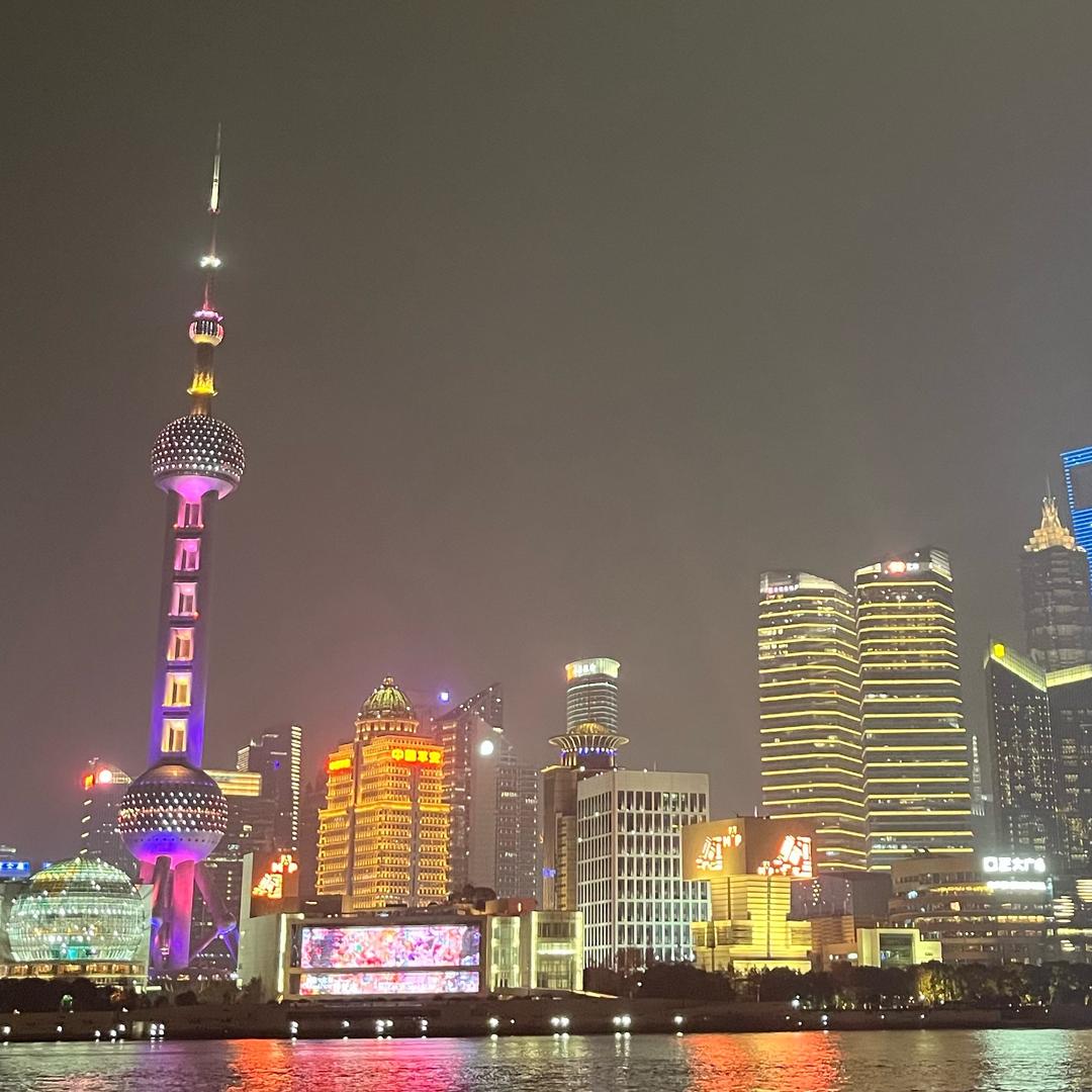 唯一下方新号开播啦👇👇👇
