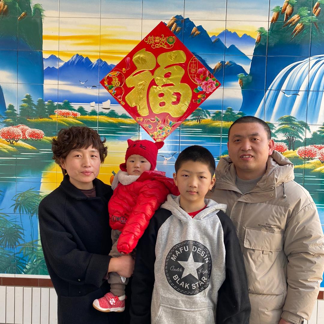 森林里挂满了粿粿